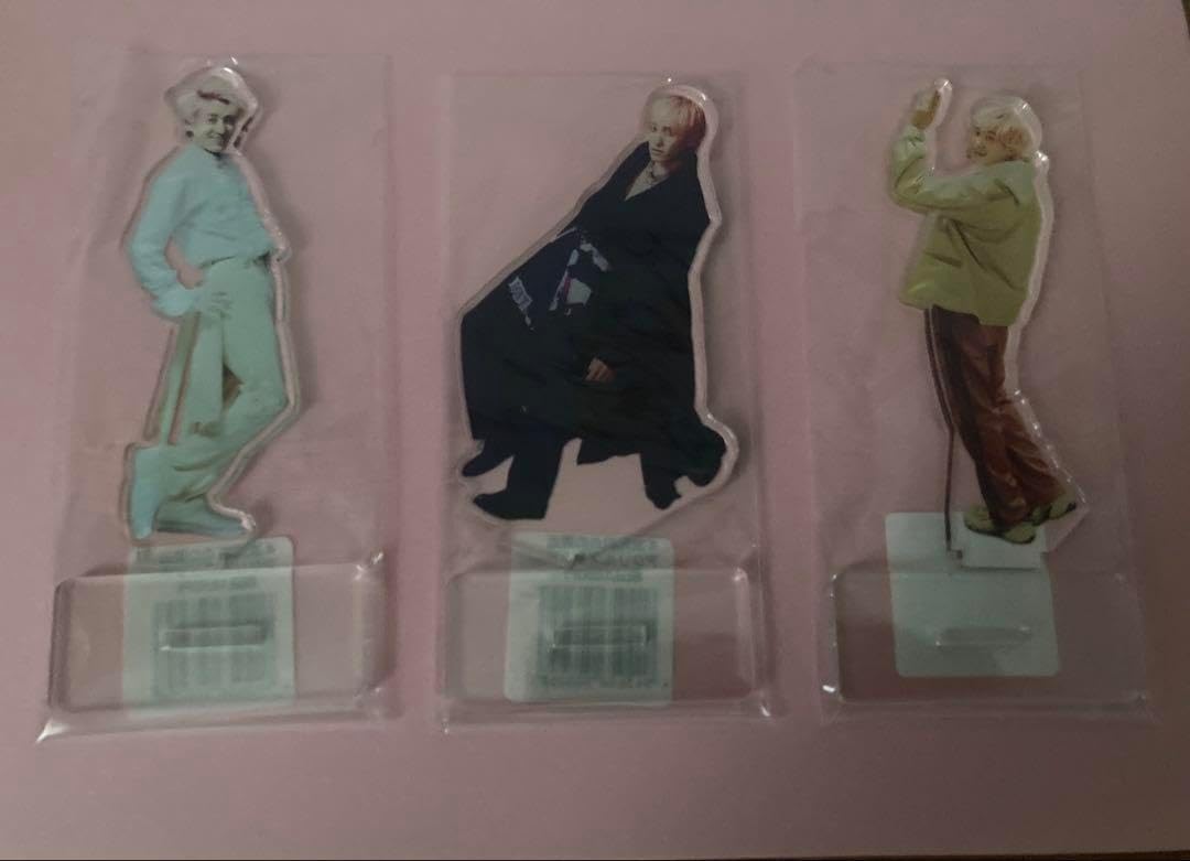 EXIT兼近大樹虚構3点セット アクリルスタンド 4次元視線の兼近